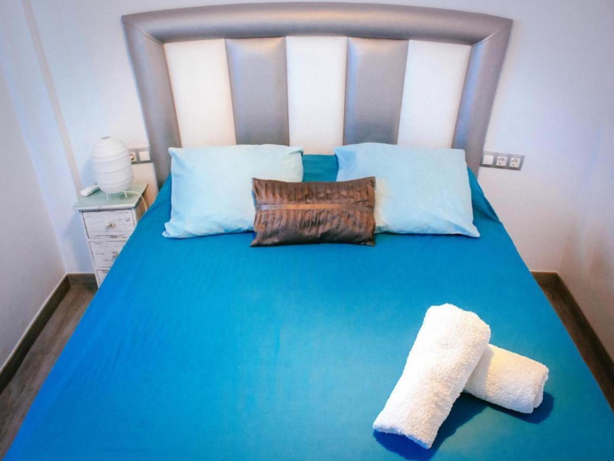 Апартаменты Loft En Residencial 1ª Linea Con Piscina Альгарробо-Коста Экстерьер фото