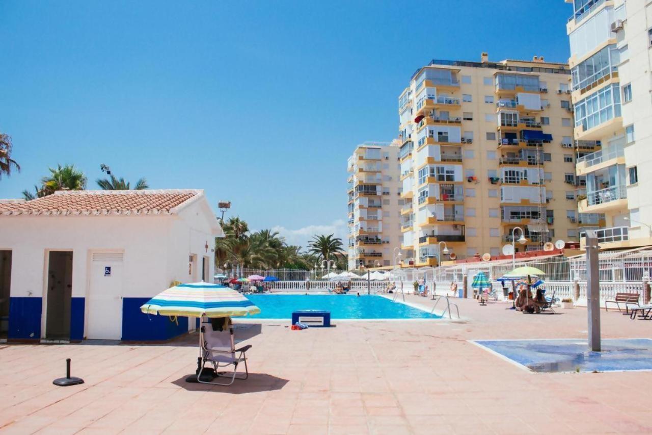 Апартаменты Loft En Residencial 1ª Linea Con Piscina Альгарробо-Коста Экстерьер фото